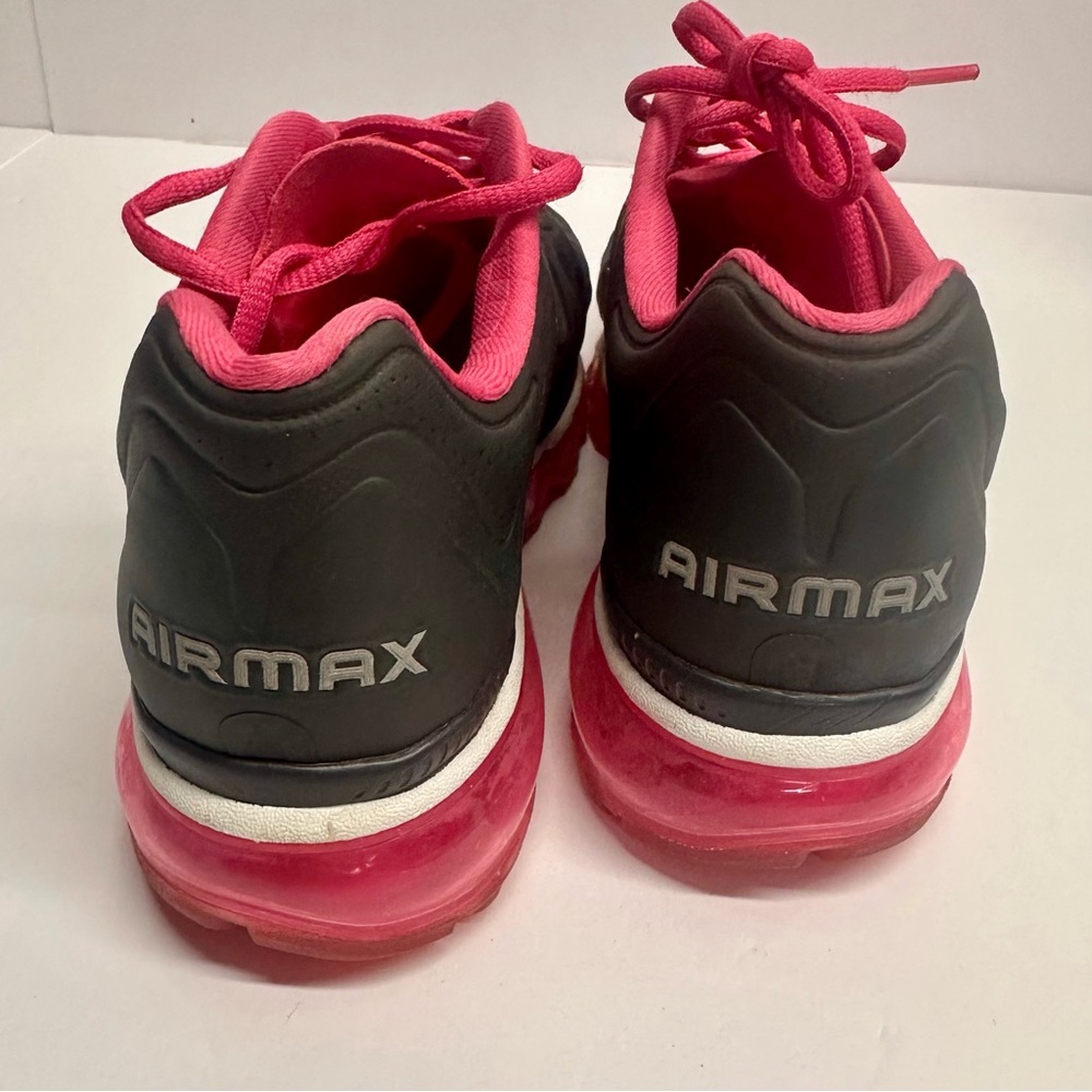 Nike Women's Air max Athletic Shoes in Black and‎ Pink size 7.5 - Picture 5 of 9